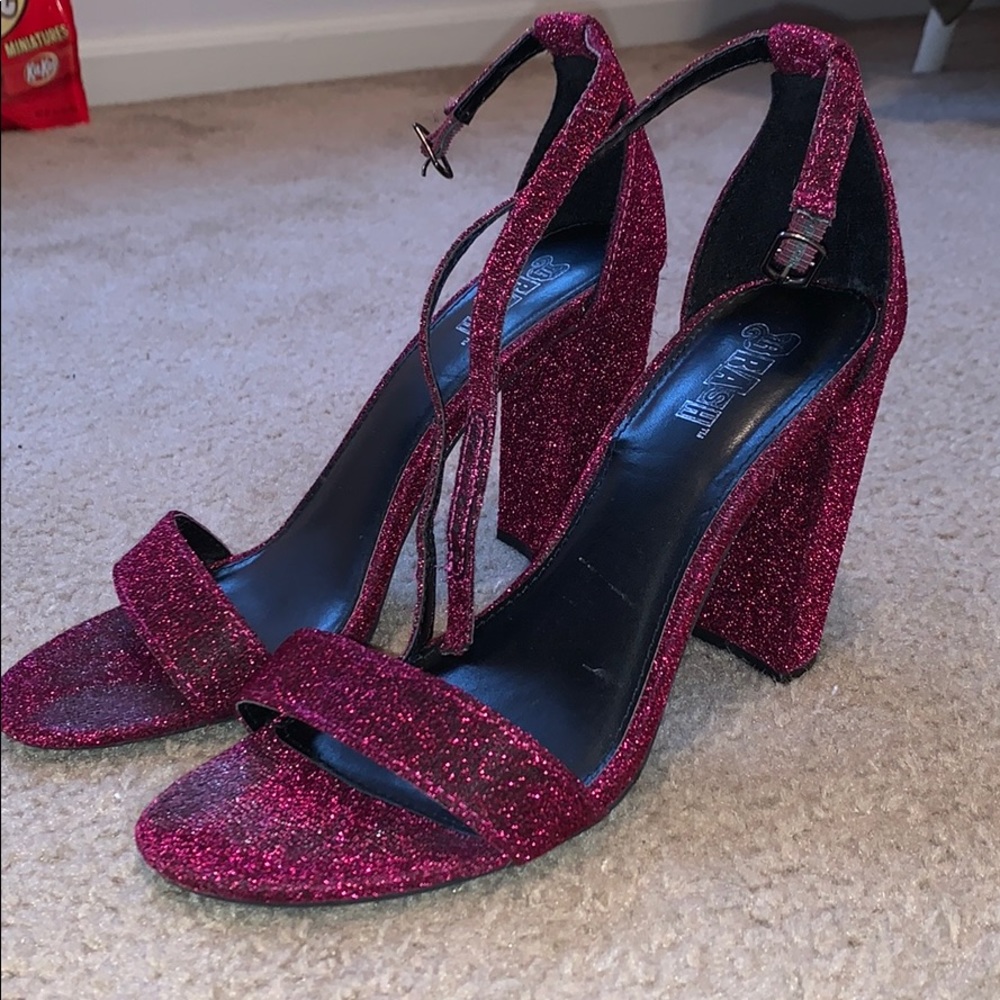 Heels worn 2 times